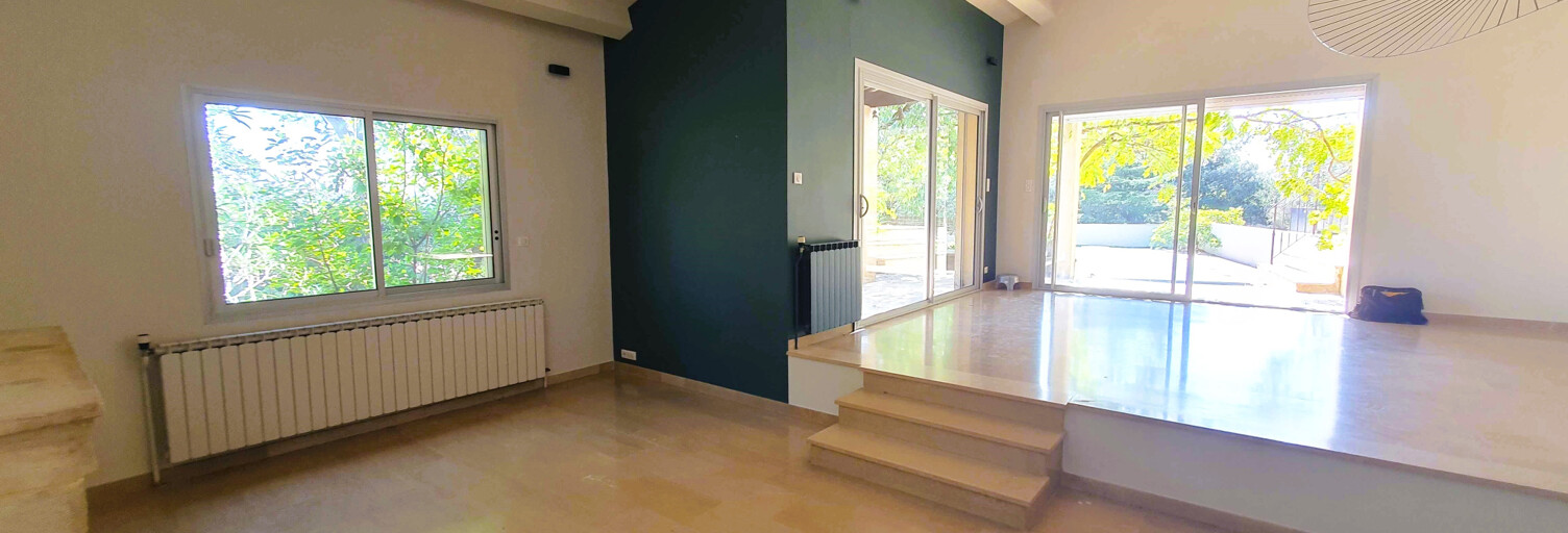 Maison 7 Pièces 176 m² à vendre à Tresques (30330)