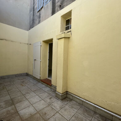 Appartement 3 pièces 760 €