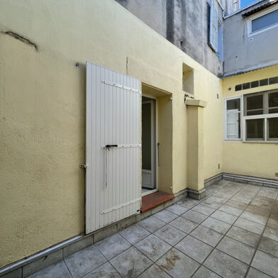 Appartement 3 pièces 760 €