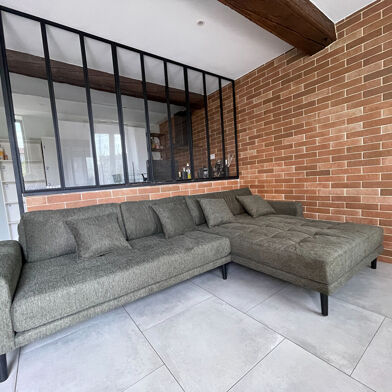 Appartement 9 pièces 520 €