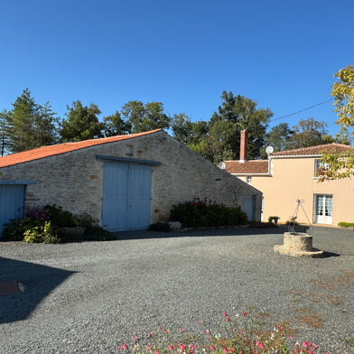 Maison 4 pièces 242650 €