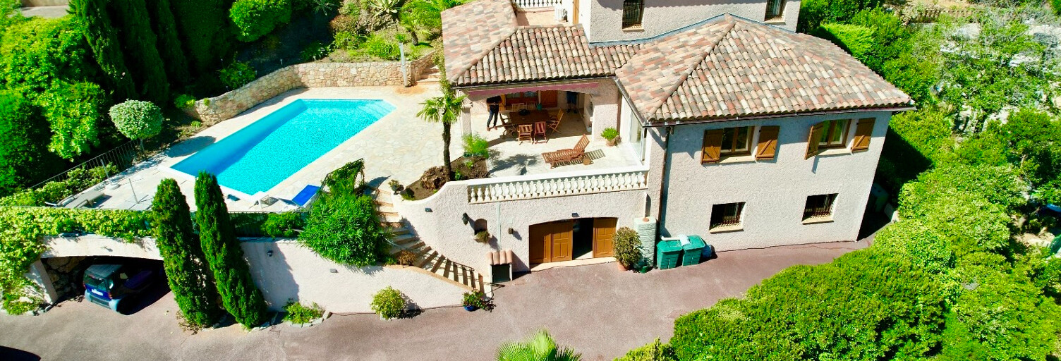 Maison 5 Pièces 180 m² à vendre à Roquebrune-sur-Argens (83380)