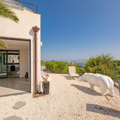 Appartement 4 pièces 798000 €