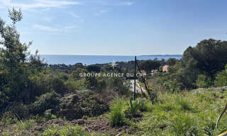 Terrain  644 m² à vendre à Roquebrune-sur-Argens (83380)