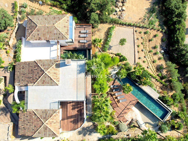 A VENDRE DEUX PROPRIETES CONTEMPORAINES VUE MER SUR LE GOLFE DE SAINT TROPEZ 7 CHAMBRES, A SAINTE MAXIME — photo 1