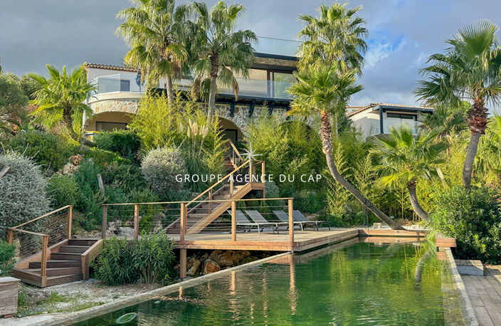 A VENDRE DEUX PROPRIETES CONTEMPORAINES VUE MER SUR LE GOLFE DE SAINT TROPEZ 7 CHAMBRES, A SAINTE MAXIME — photo 5
