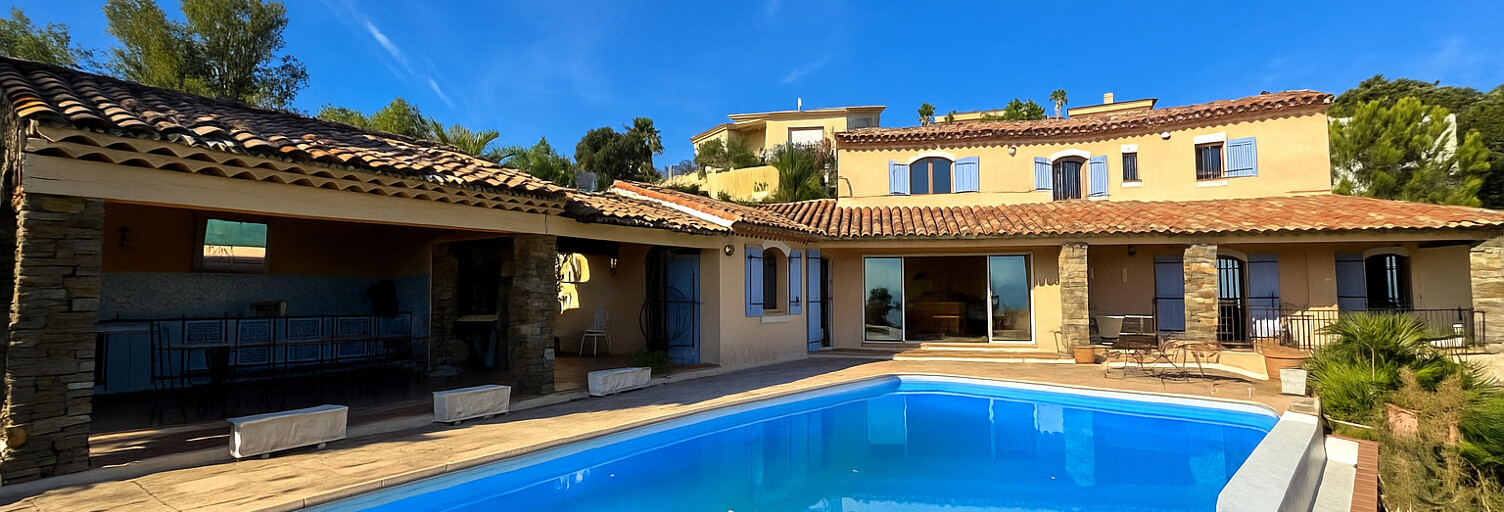 Maison 7 Pièces 240 m² à vendre à Fréjus (83370)