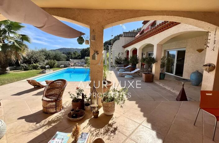 Maison familiale avec piscine — photo 3
