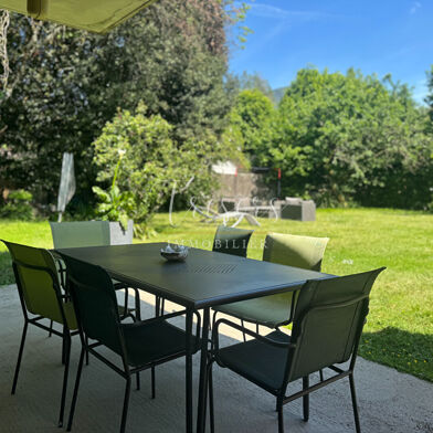 Maison 6 pièces 1370000 €