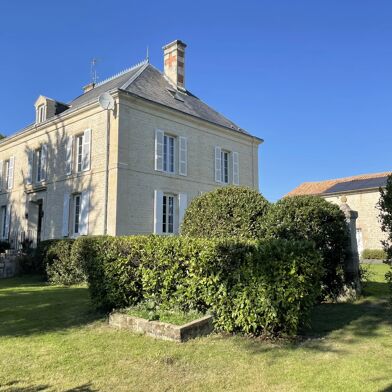 Maison 9 pièces 657200 €