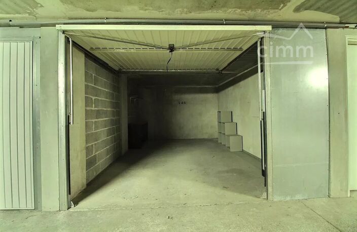 OVALIE - GARAGE BOXÉ A VENDRE — photo 2