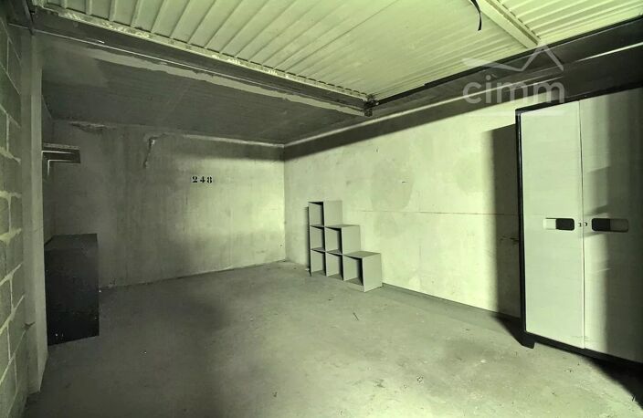 OVALIE - GARAGE BOXÉ A VENDRE — photo 3