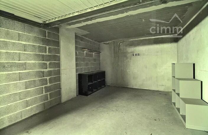 OVALIE - GARAGE BOXÉ A VENDRE — photo 4