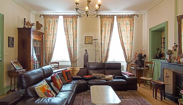 Villa / Maison 12 pièces  à vendre Saintes 17100