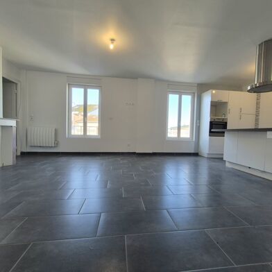 Appartement 4 pièces 180000 €