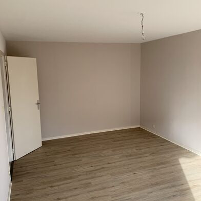 Appartement 2 pièces 709 €