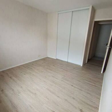 Appartement 2 pièces 709 €