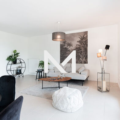 Appartement 4 pièces 345500 €