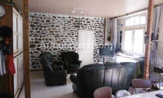 Maison 10 Pièces 260 m² à vendre à Nay (64800)