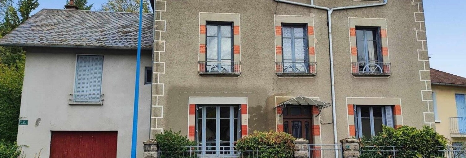 Maison 8 Pièces 232 m² à vendre à Ydes (15210)