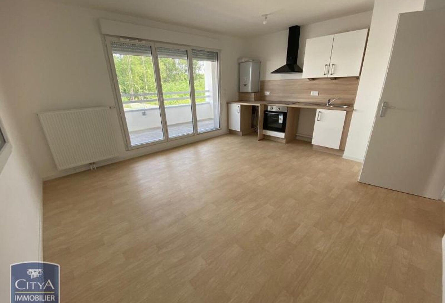 Location appartement 2 pièces 40 m² à Montlouis-sur-Loire (37270) — photo 1