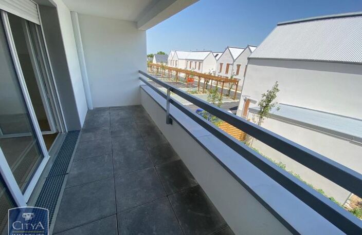 Location appartement 2 pièces 40 m² à Montlouis-sur-Loire (37270) — photo 4
