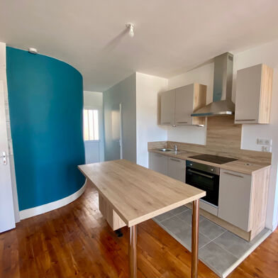 Appartement 3 pièces 720 €