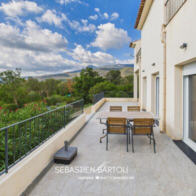 Maison 4 pièces 685000 €