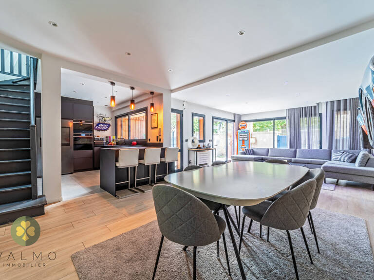 MAISON CONTEMPORAINE de 156 m2 centre village CHAVENAY (78) — photo 1