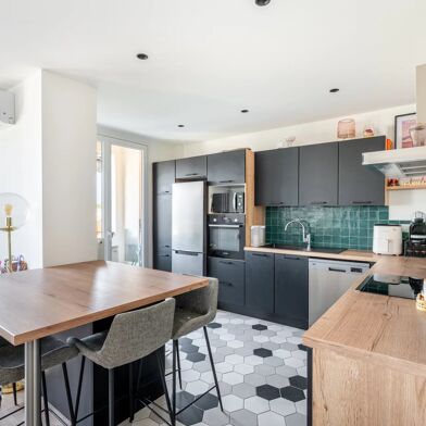 Appartement 3 pièces 220000 €