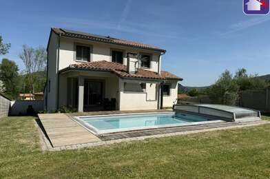 Maison 5 pièces 350500 €