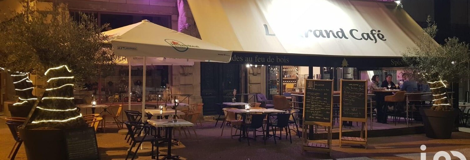 Commerce  215 m² à vendre à Saint-Affrique (12400)