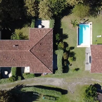 Maison 24 pièces 798000 €