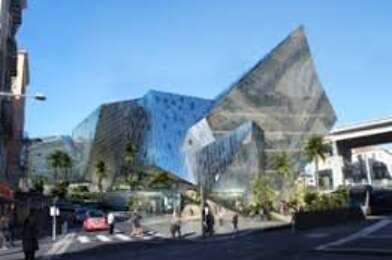 Commerce  477500 €