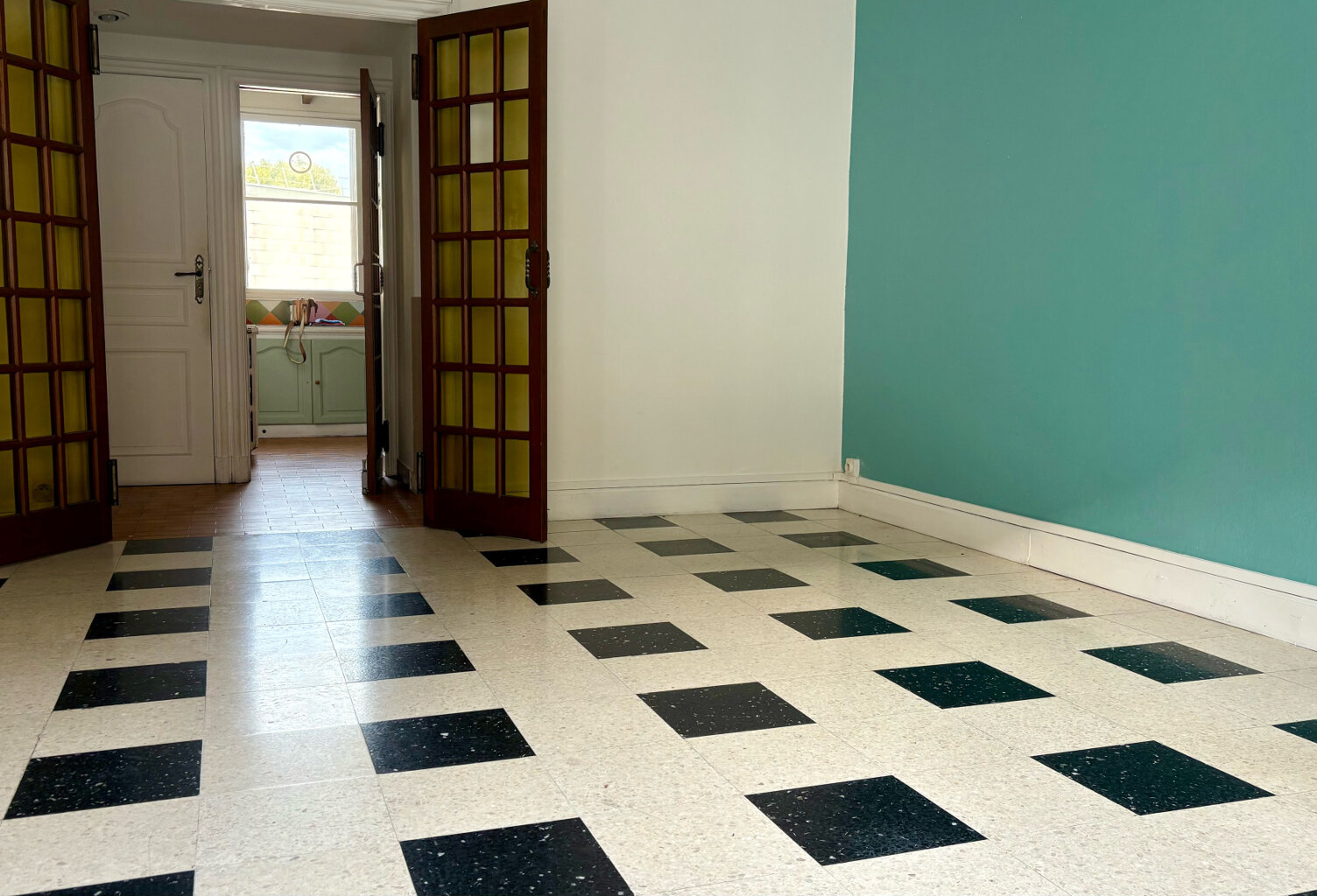 Ales, Appartement type 4 — photo 1