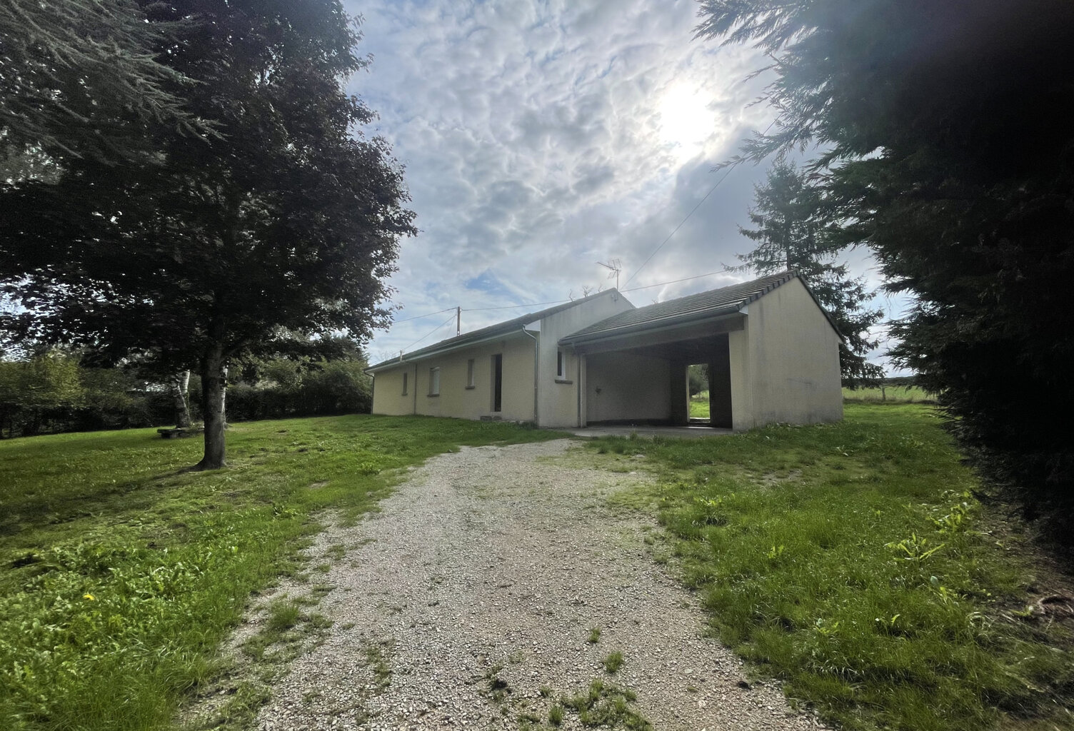 SALMIECH, Belle maison de plein pied — photo 1