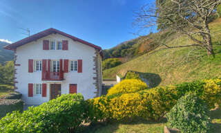 Maison 6 Pièces 115 m² à vendre à Saint-Étienne-de-Baïgorry (64430)