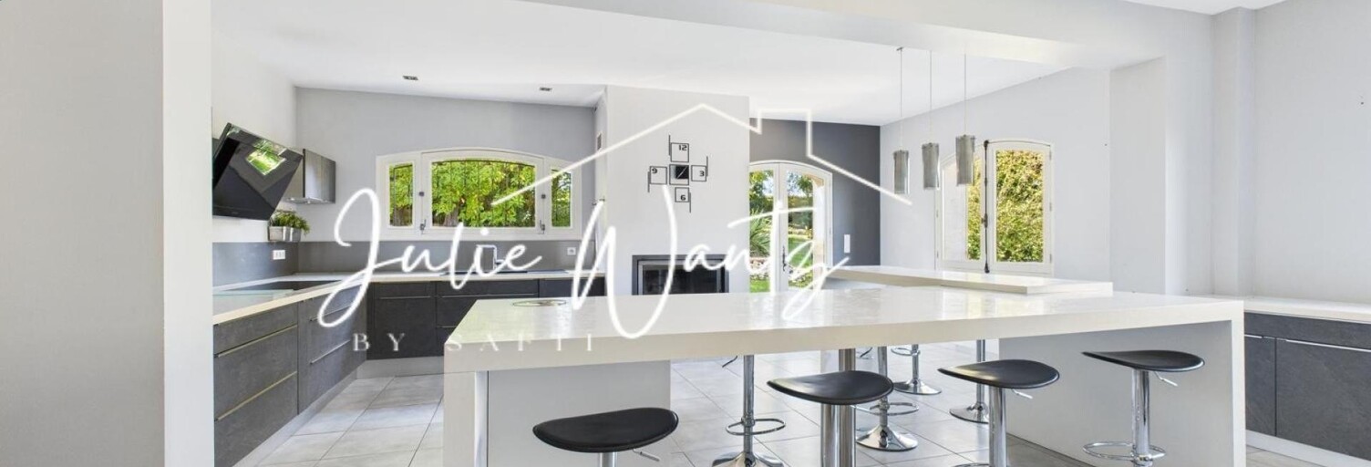 Maison 8 Pièces 400 m² à vendre à Saint-Laurent-d'Arce (33240)