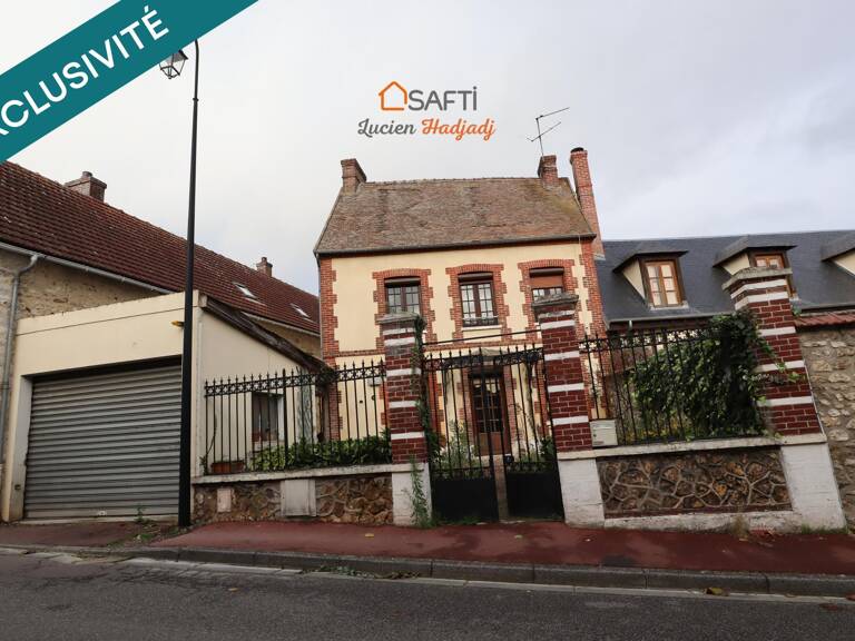 Maison ancienne à rénover  2 chambres  Terrain divisible +1000 m²  Saint-Marcel — photo 1