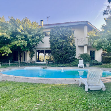 Maison 7 pièces 835000 €