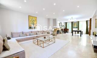 Maison 8 Pièces 211 m² à vendre à Chilly-Mazarin (91380)