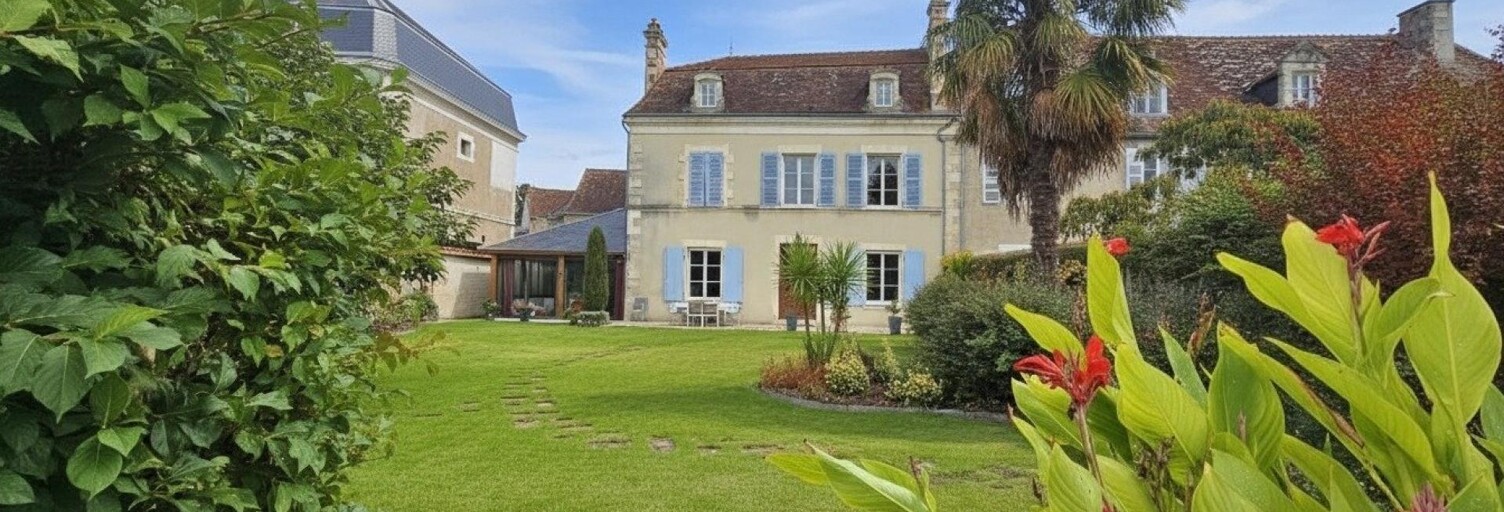 Maison 10 Pièces 396 m² à vendre à Saint-Savin (86310)