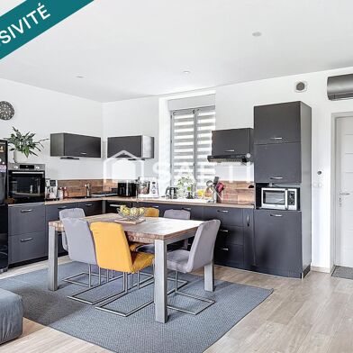 Appartement 6 pièces 315000 €