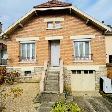 Maison 5 pièces 249900 €