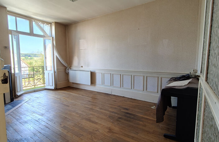 Ancienne école de musique à Arnay-le-Duc   À rénover — photo 5