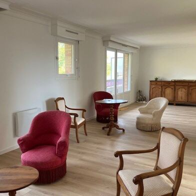 Appartement 5 pièces 275000 €