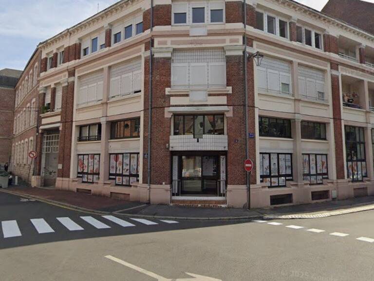 Local commercial — photo 1