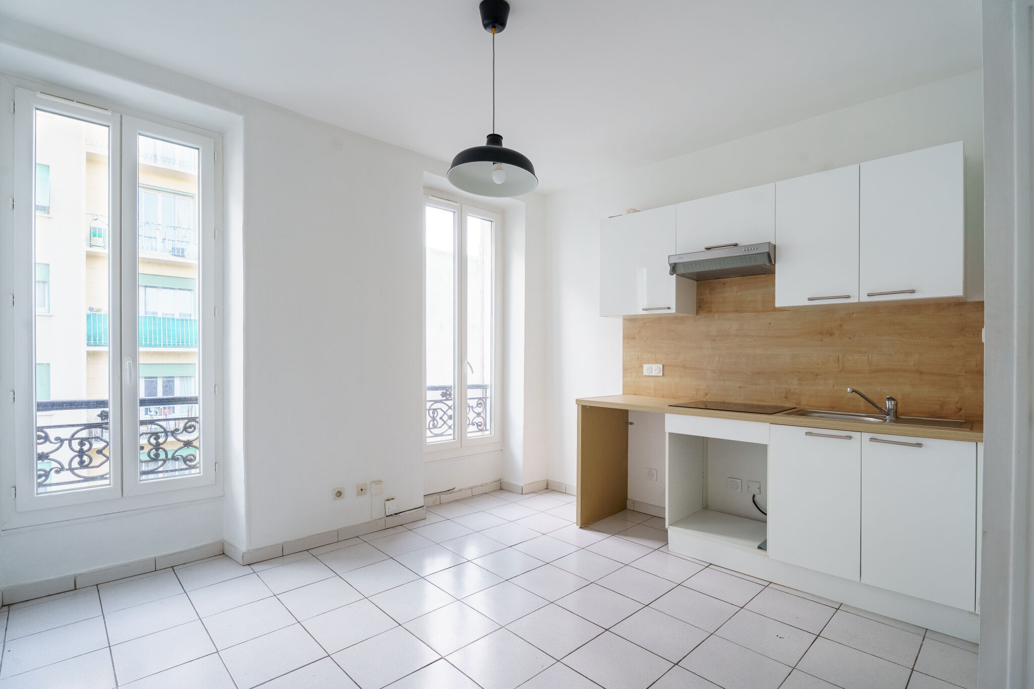 Appartement 2 pièces  à louer Marseille 5eme 13005