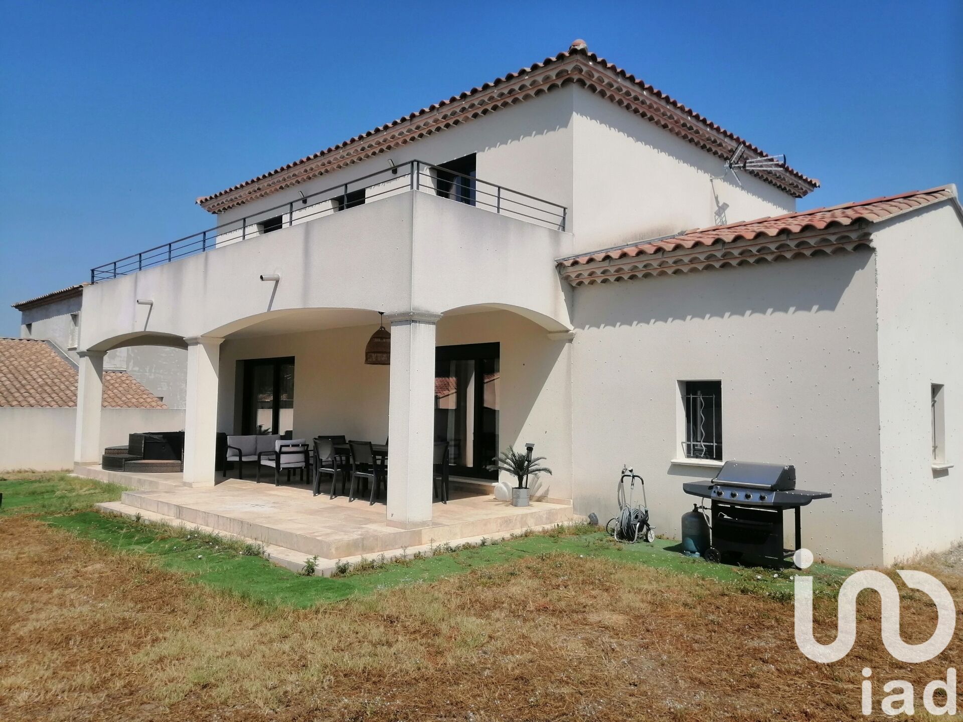 Sorgues - 141m² - 6p.