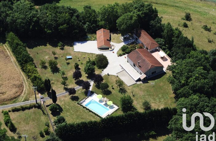 Vente Maison de campagne 7 pièces — photo 2